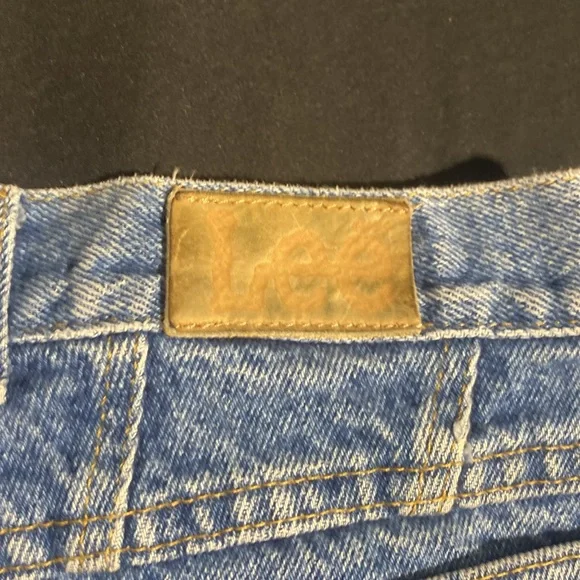 Vintage 90s Tapered Lee Jeans - Picture 4 of 12